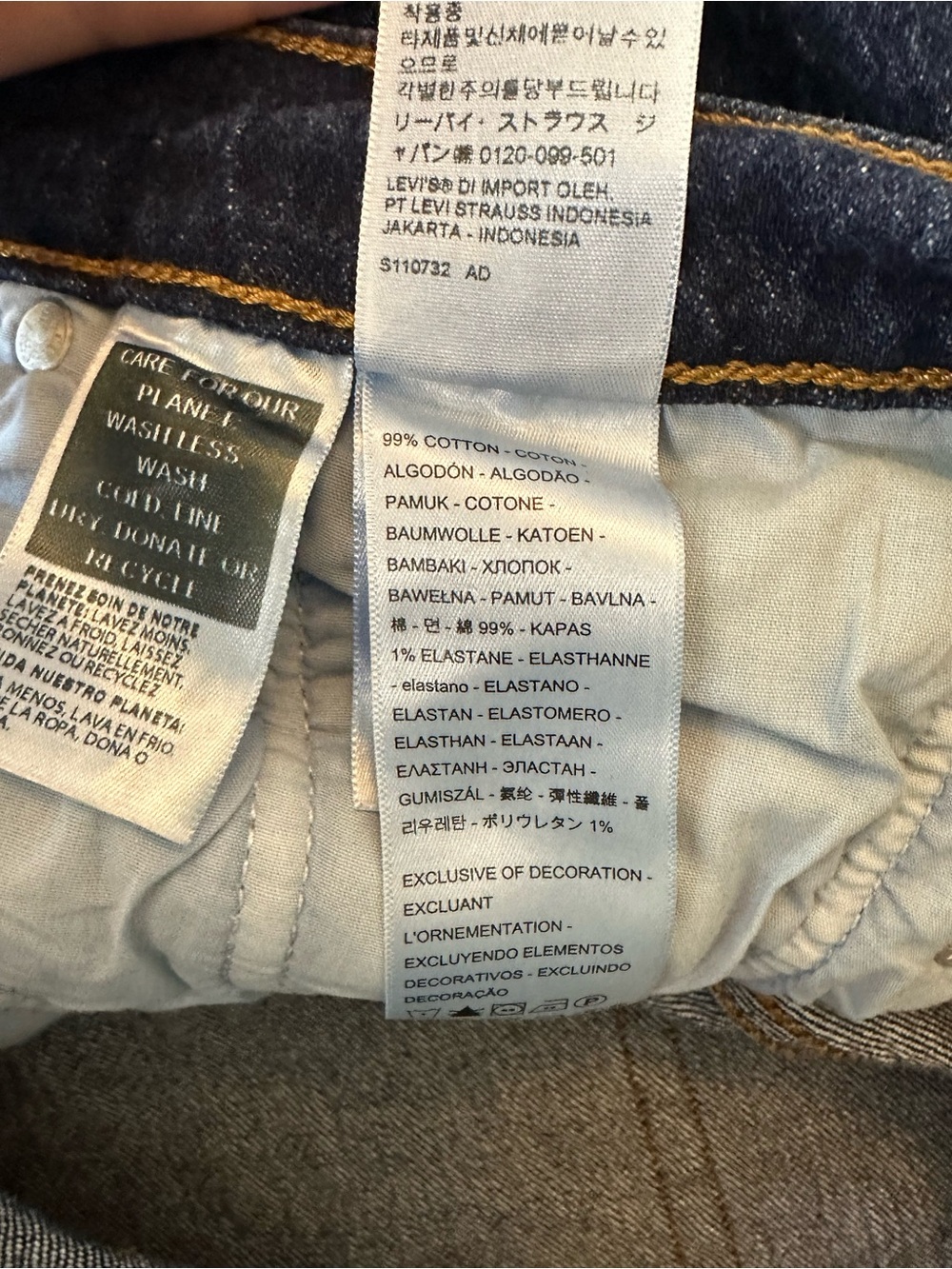 Levi's Wedgie Jeans Womens Blue Button Fly Denim 31/24 - Picture 4 of 9